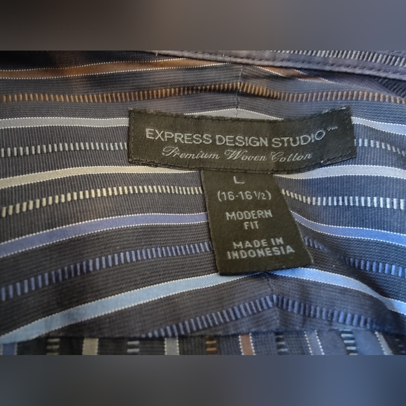Express Design Studio striped 💙 men's button down dress shirt 🔘 (Large) 👔 - Picture 9 of 15